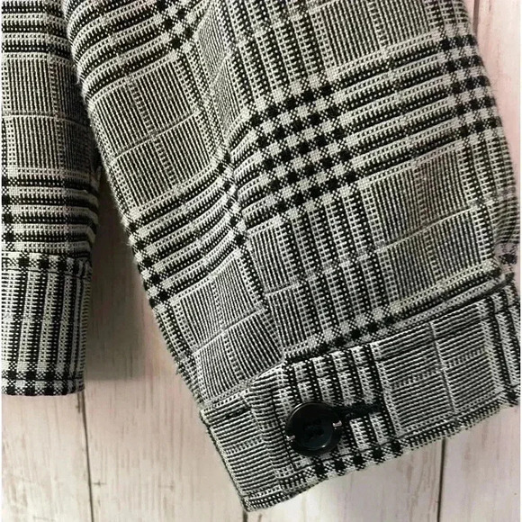Guess 3/4 Sleeve Jacket size Small Black/White Fall/Winter - Picture 4 of 14
